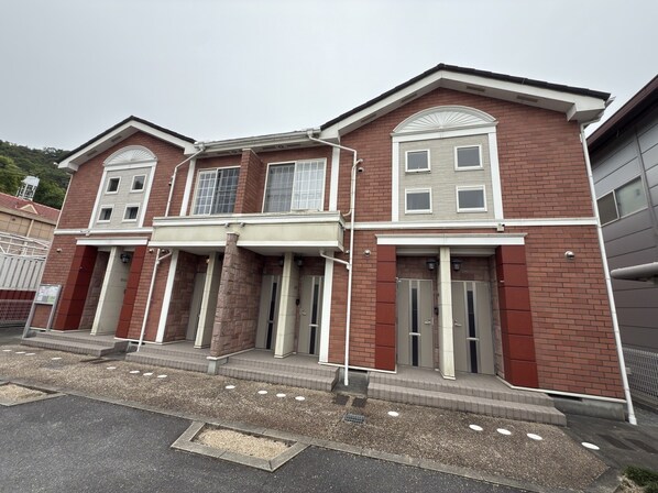 エテルナ・パークの物件外観写真